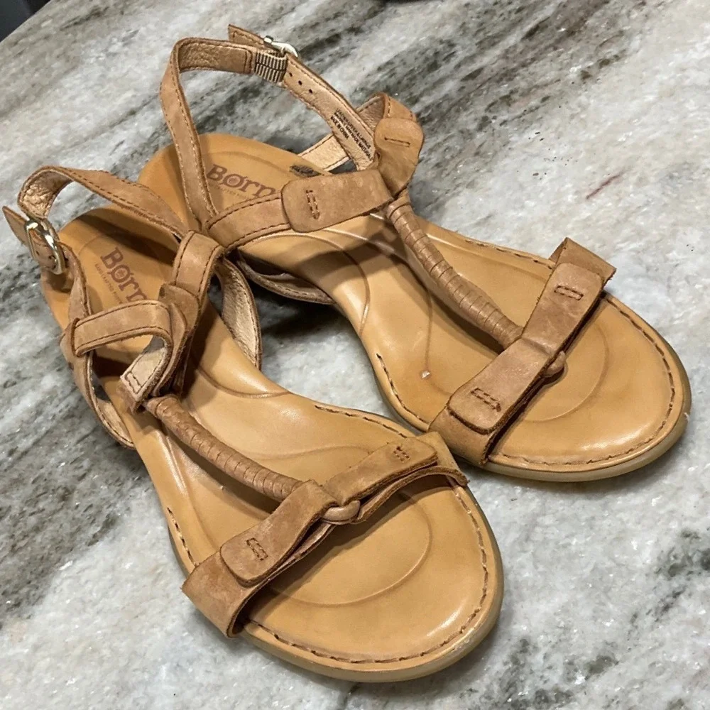 Born Sandals Womens 8 Leather T-Strap Wedge Tan Boho Summer CQL16
